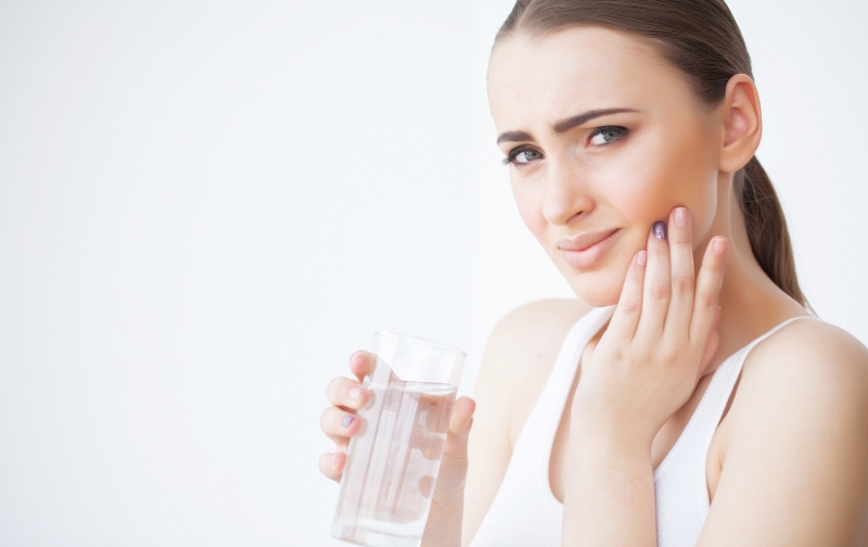 consult a rocklin emergency dentist for bleeding gums
