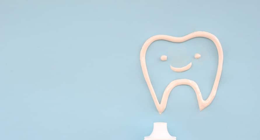 the best toothpaste to protect teeth from halloween candy