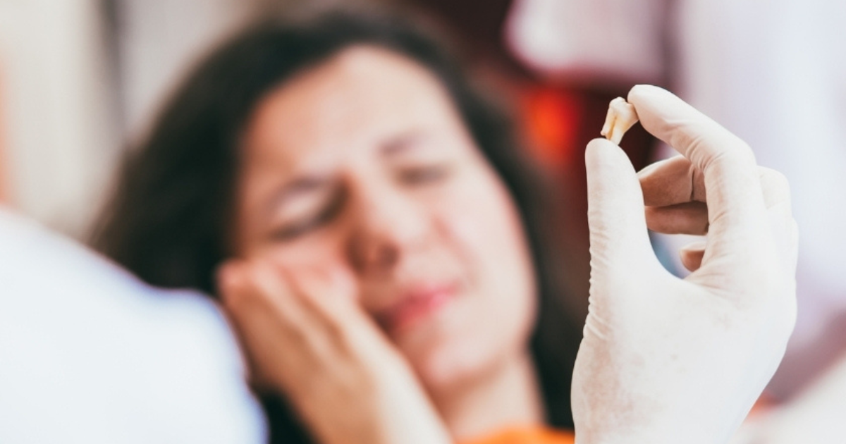 how tooth extraction prevents infections and abscesses