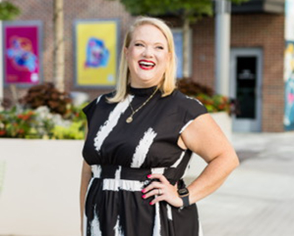 dr. lindsay cash