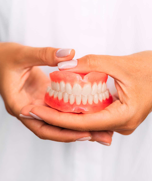 Full and Partial Dentures in Charlotte, NC - Regal Oaks Dental