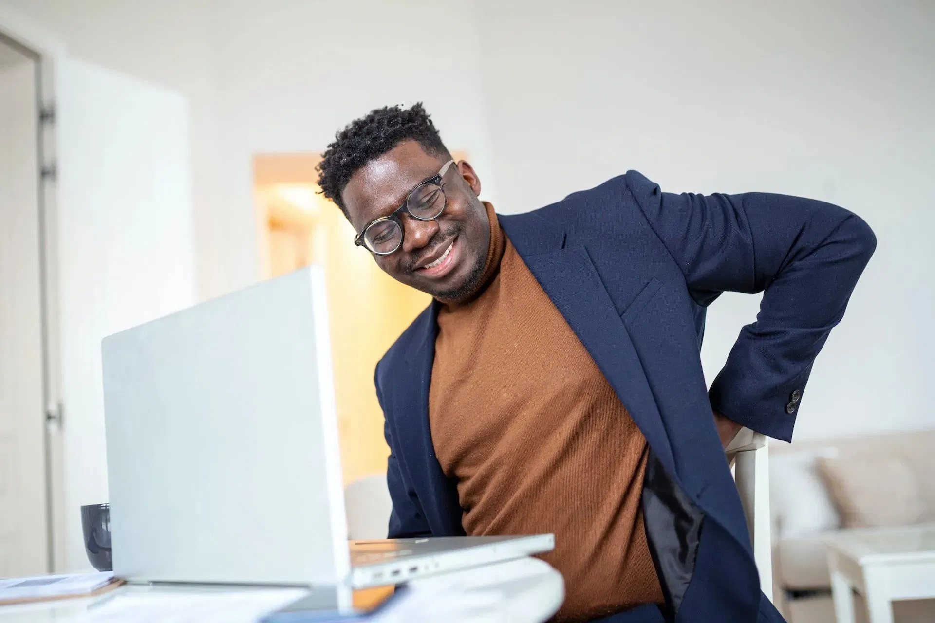 Featured image for “The Impact of Poor Posture on TMJ Disorders: Discover the Connection”