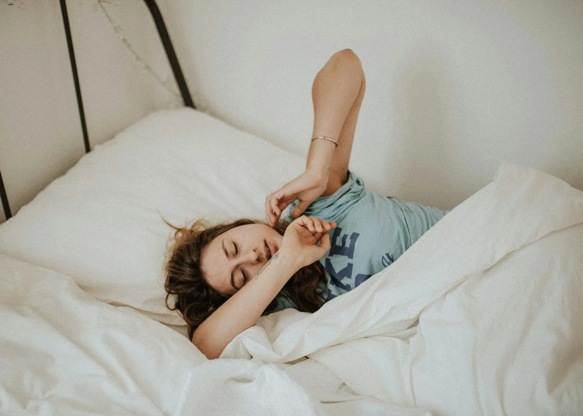 Featured image for “TMJ and Sleep Apnea: The Surprising Link and Non-Surgical Solutions”