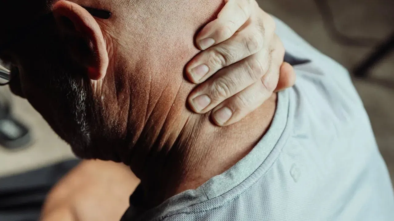 Featured image for “Recognizing TMJ Disorder Symptoms and Triggers: The Complete Guide”