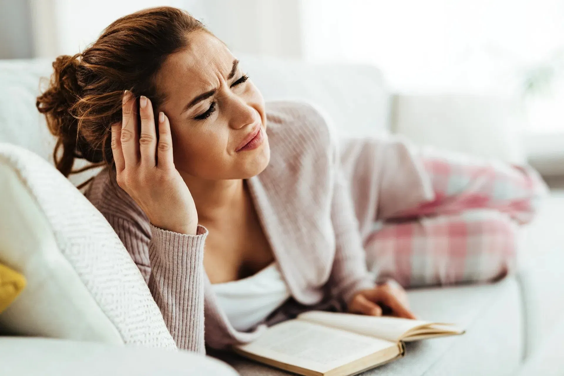 Featured image for “TMJ: How it Might Be Affecting You, And How to Find Relief”
