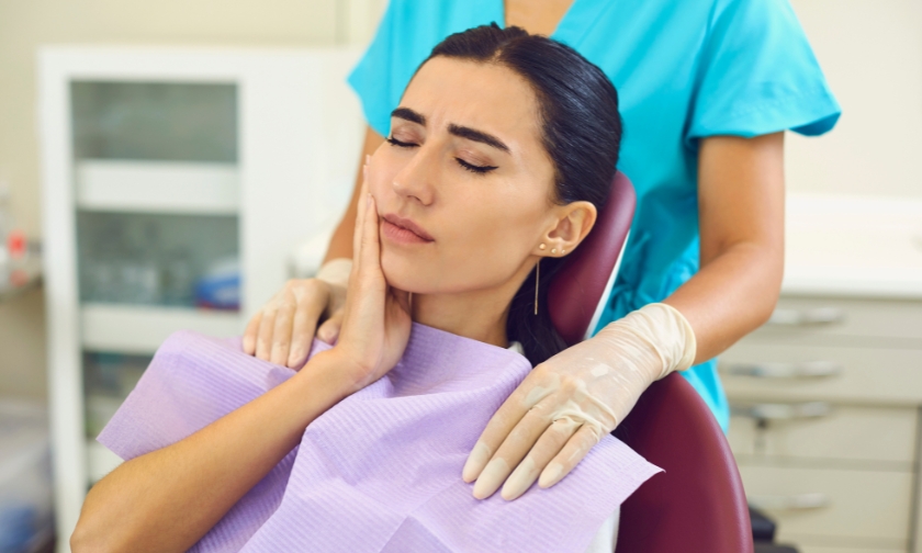 Toothaches At Midnight How To Handle Dental Emergencies